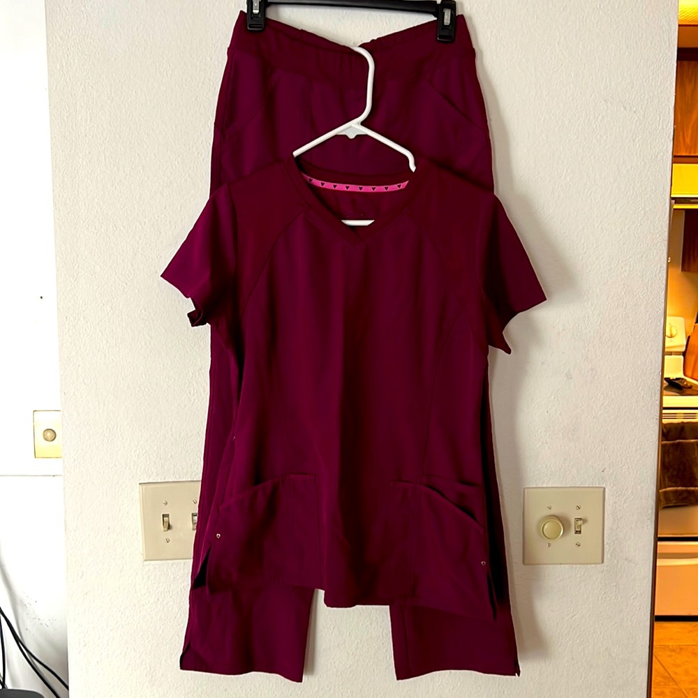 HeartSoul Burgundy Scrub set. Small top, XS pants.